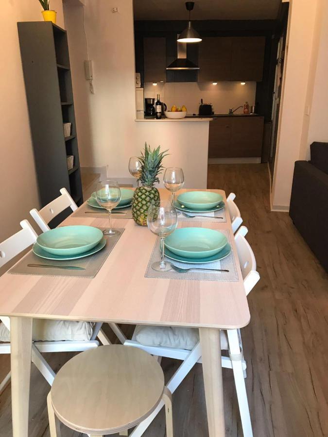 Cactus 2 Bedroom Apartment On Calle San Miguel Minutes From The Beach By Namaste Elite Torremolinos Zewnętrze zdjęcie